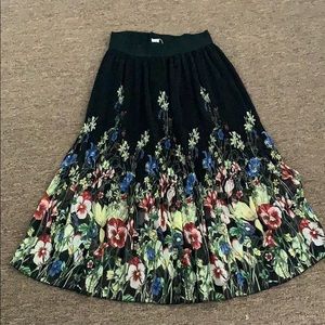 Flowery skirts